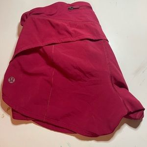 LULULEMON Speed up 2.5” Shorts!!!